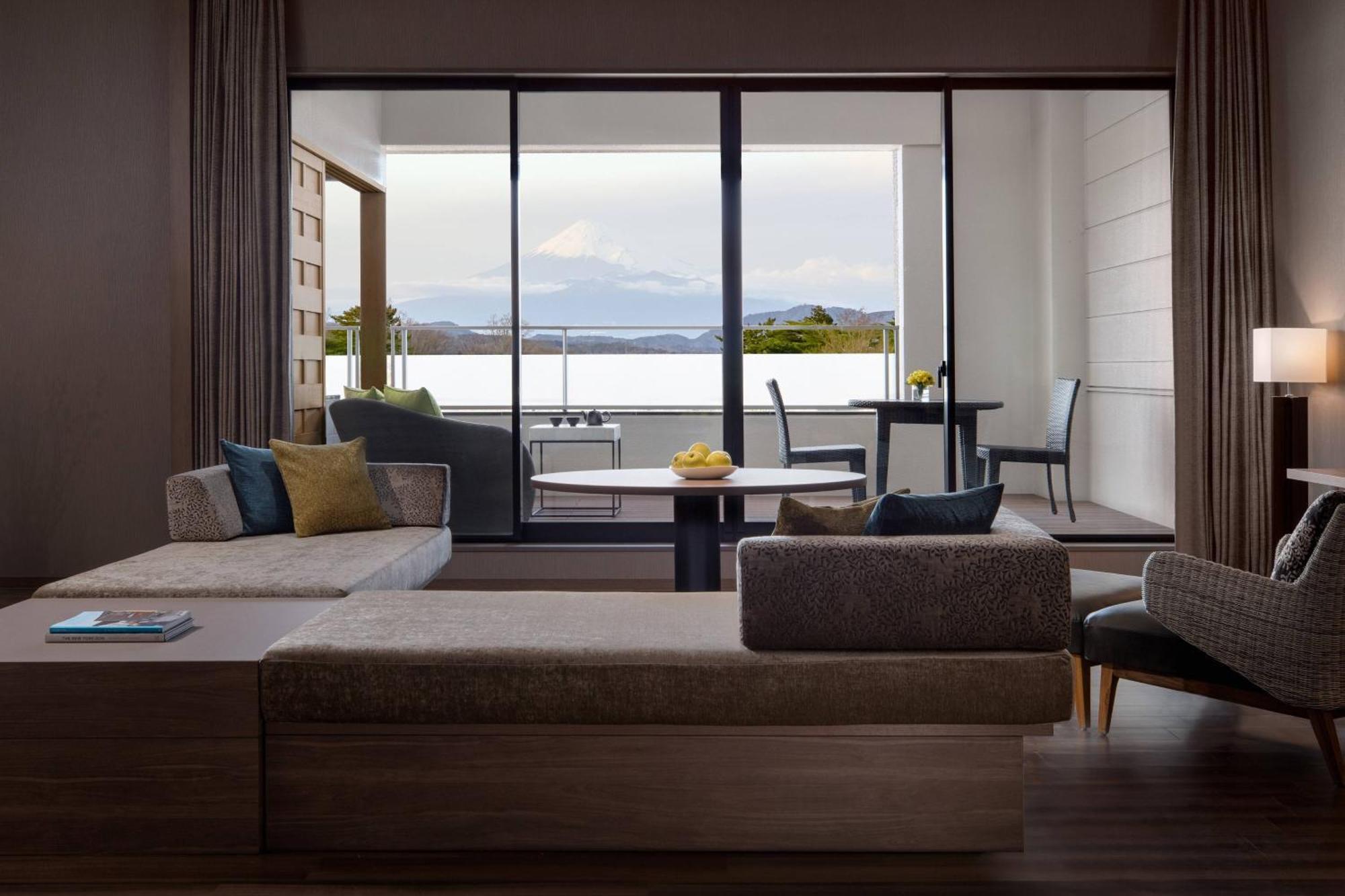 Izu Marriott Hotel Shuzenji Екстер'єр фото